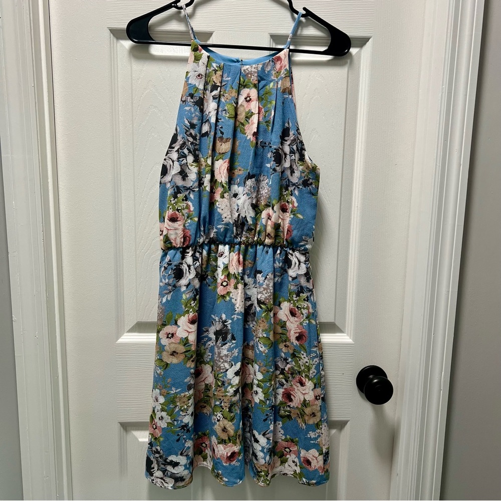 FRANCESCAS BLUE RAIN Women’s Medium Blue Floral Halter Neck Lined Dress